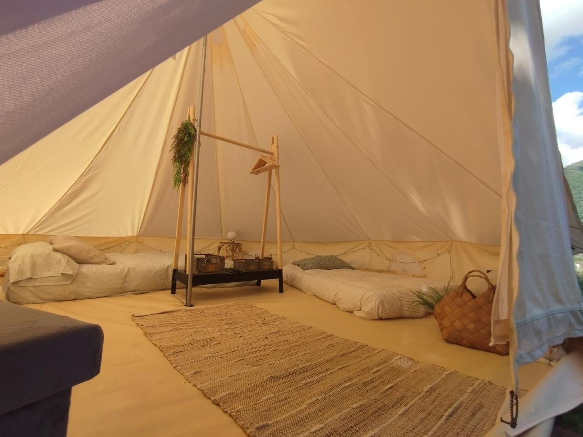 Camping La Zarapica - Palacios Del Sil المظهر الخارجي الصورة